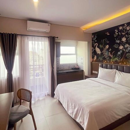 Aj Boutique Hotel Джокьякарта Экстерьер фото